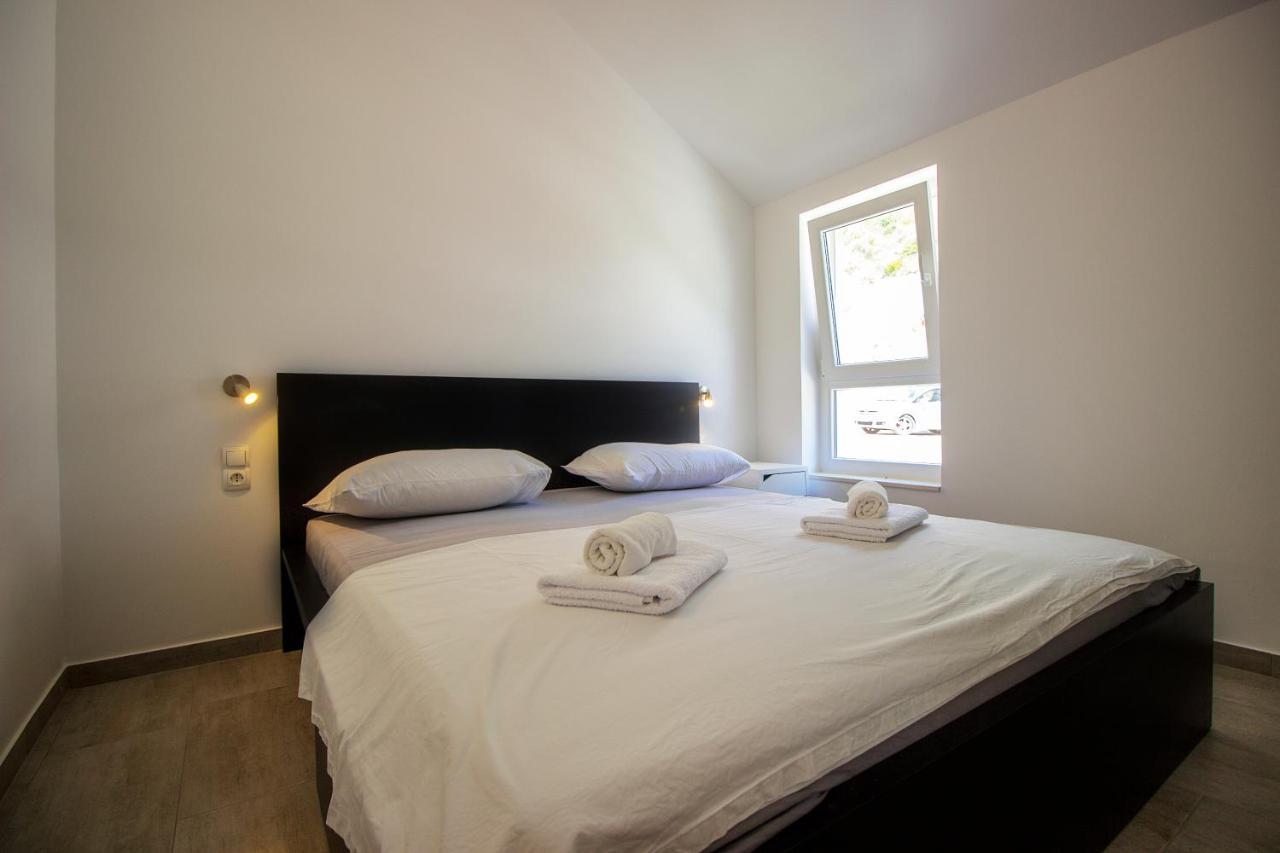 Apartments Zina Lokva Rogoznica Eksteriør billede