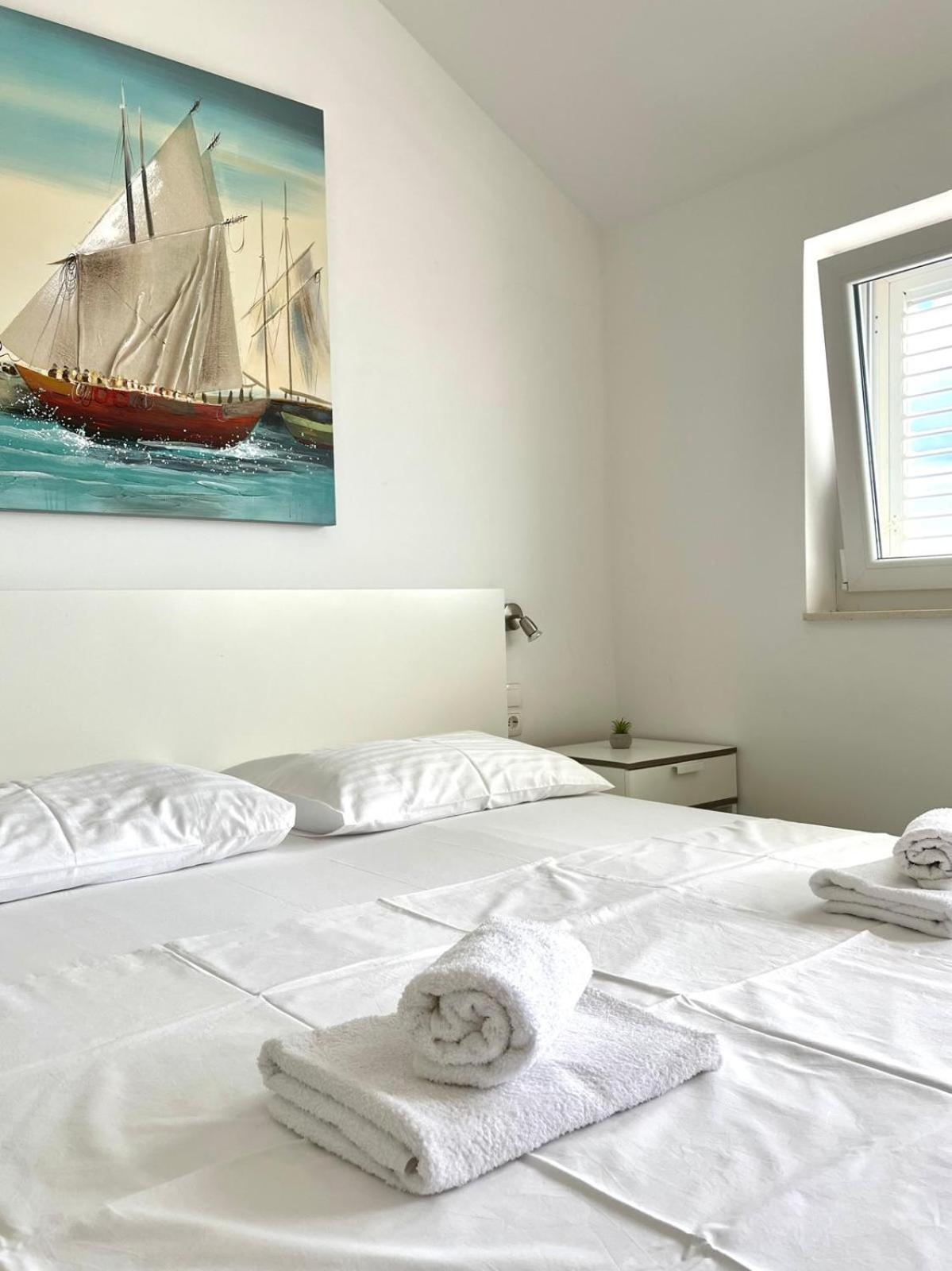 Apartments Zina Lokva Rogoznica Eksteriør billede